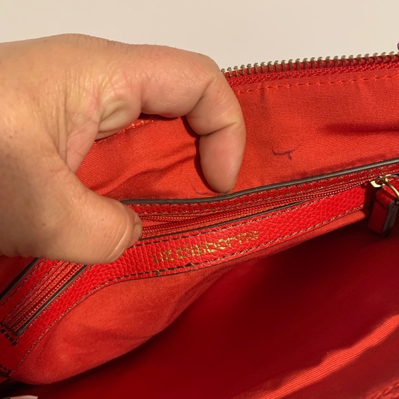 Liz Claiborne red purse pre-owned - Picture 11 of 14